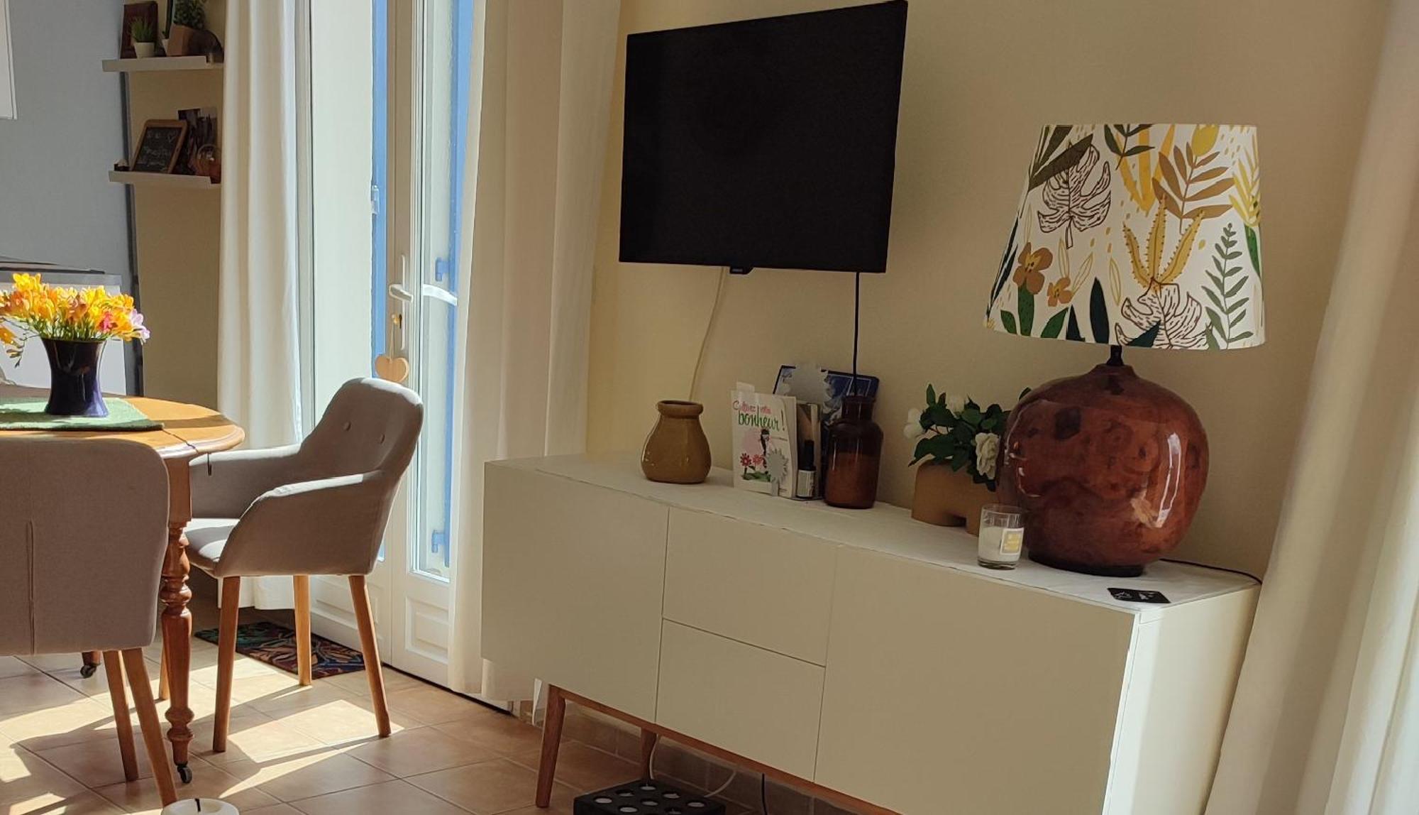 Appartement Maison Juan les Pins, plages, charme à Antibes Extérieur photo